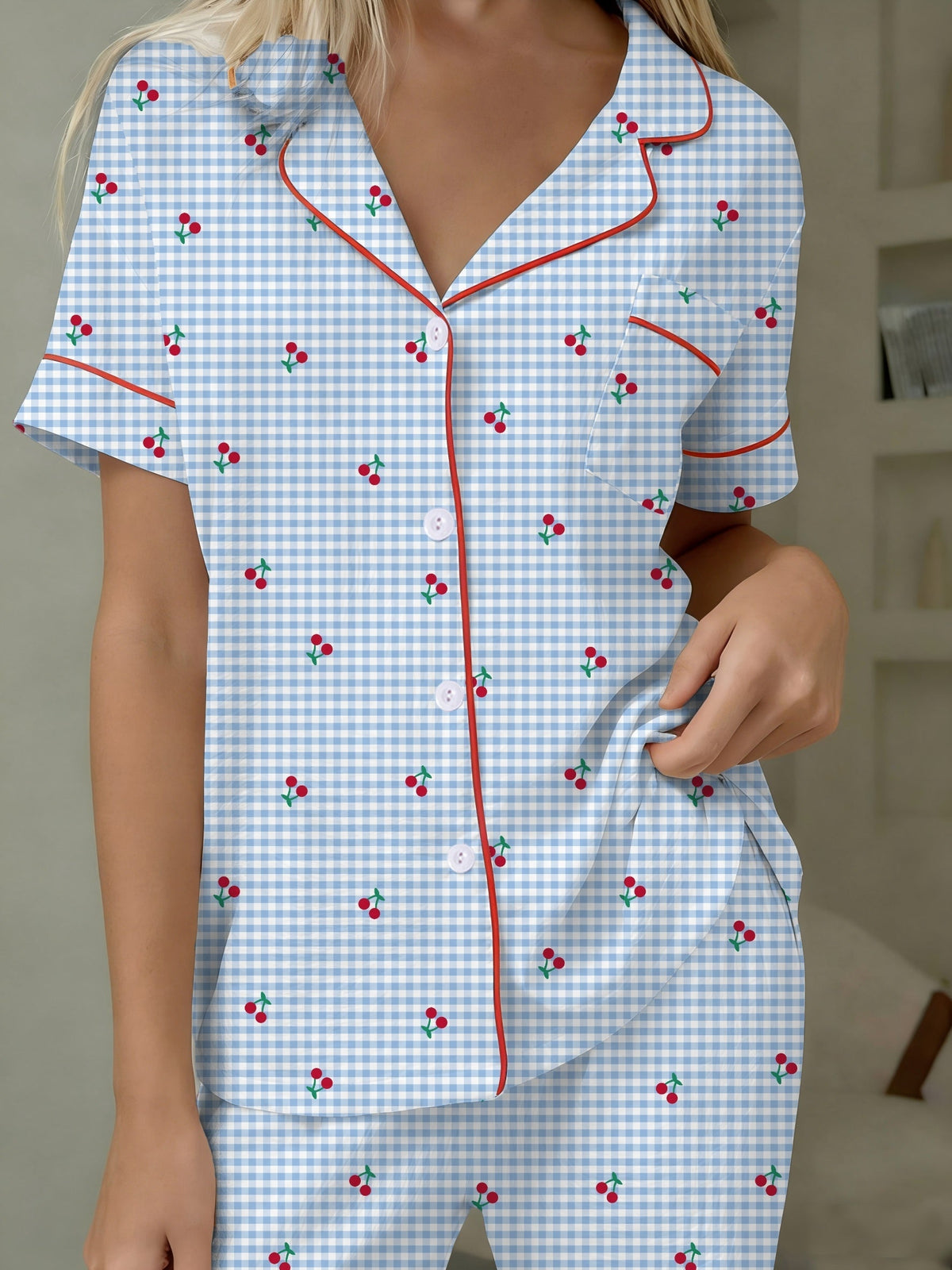 Kortærmet ternet pyjamassæt i fuld længde