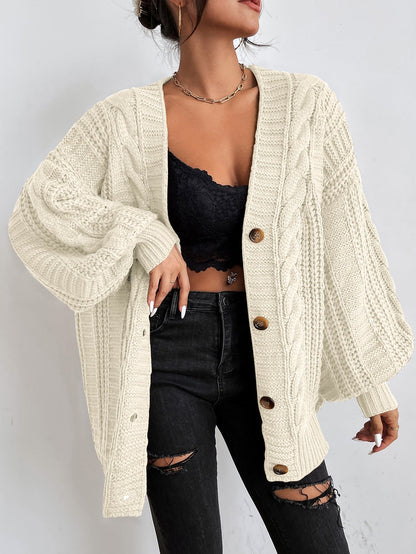 Åsvor | Oversize Cardigan med Kabelstrik