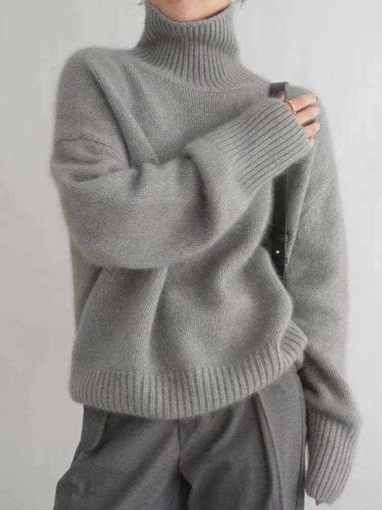 Ingerid | Løs Sweater med Rullekrave
