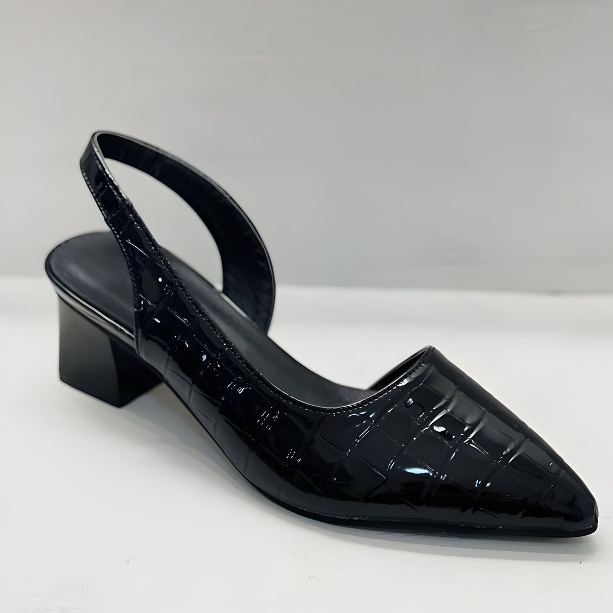 Johanne | Ballerina med Spids Tå og Slingback