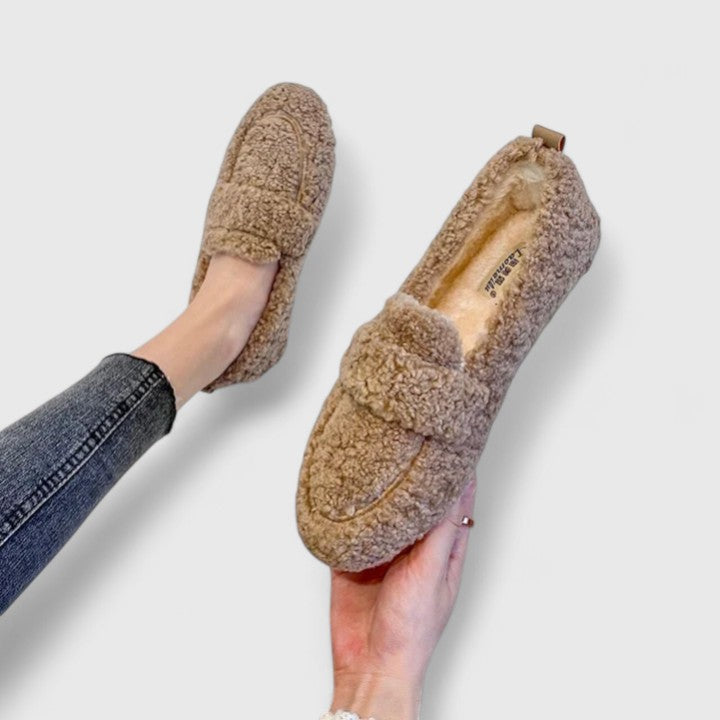 Josefa | Varme tøfler med elegant design