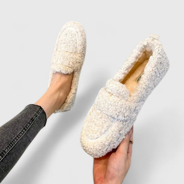 Josefa | Varme tøfler med elegant design