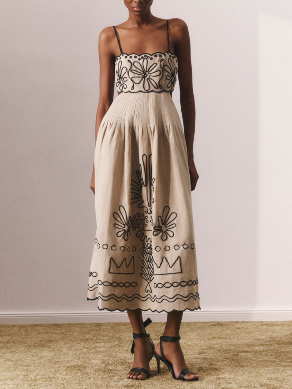 Sandrine | Broderet midi-kjole