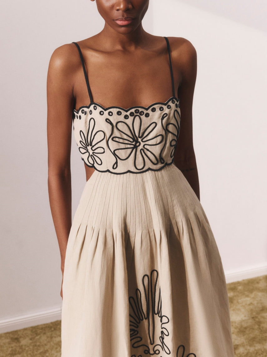 Sandrine | Broderet midi-kjole