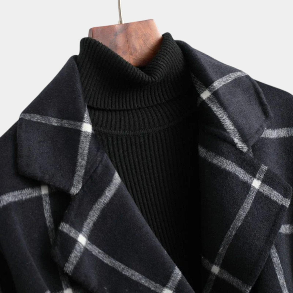 Halldora | Ternet Trenchcoat til Vinteren