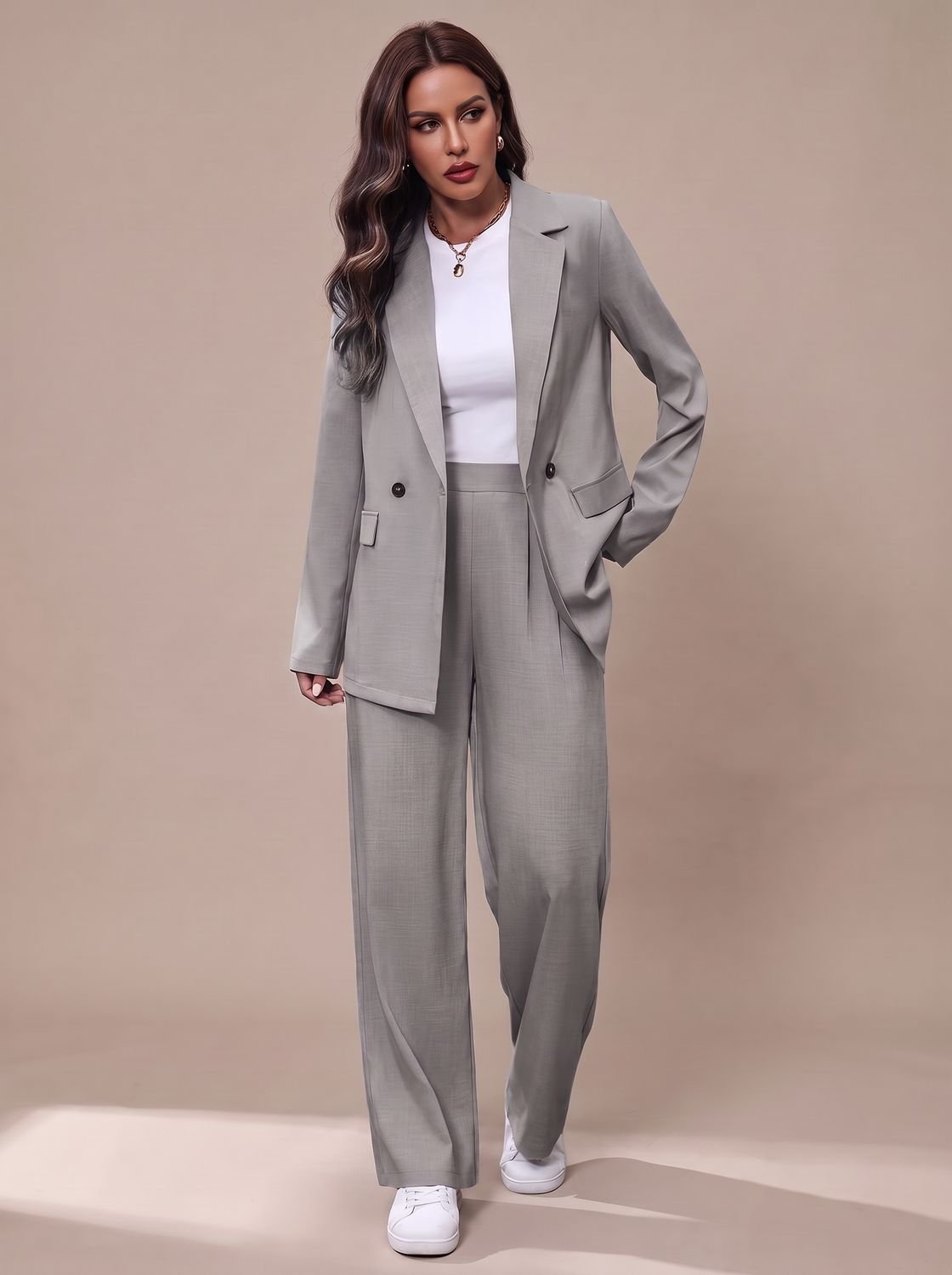 Jakkesæt med dobbeltradet blazer nærbillede af stoffet