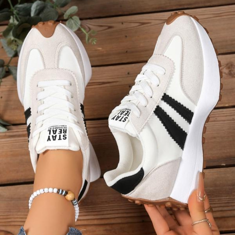 Ingeborg | Plateau Sneakers med Retro-Paneler