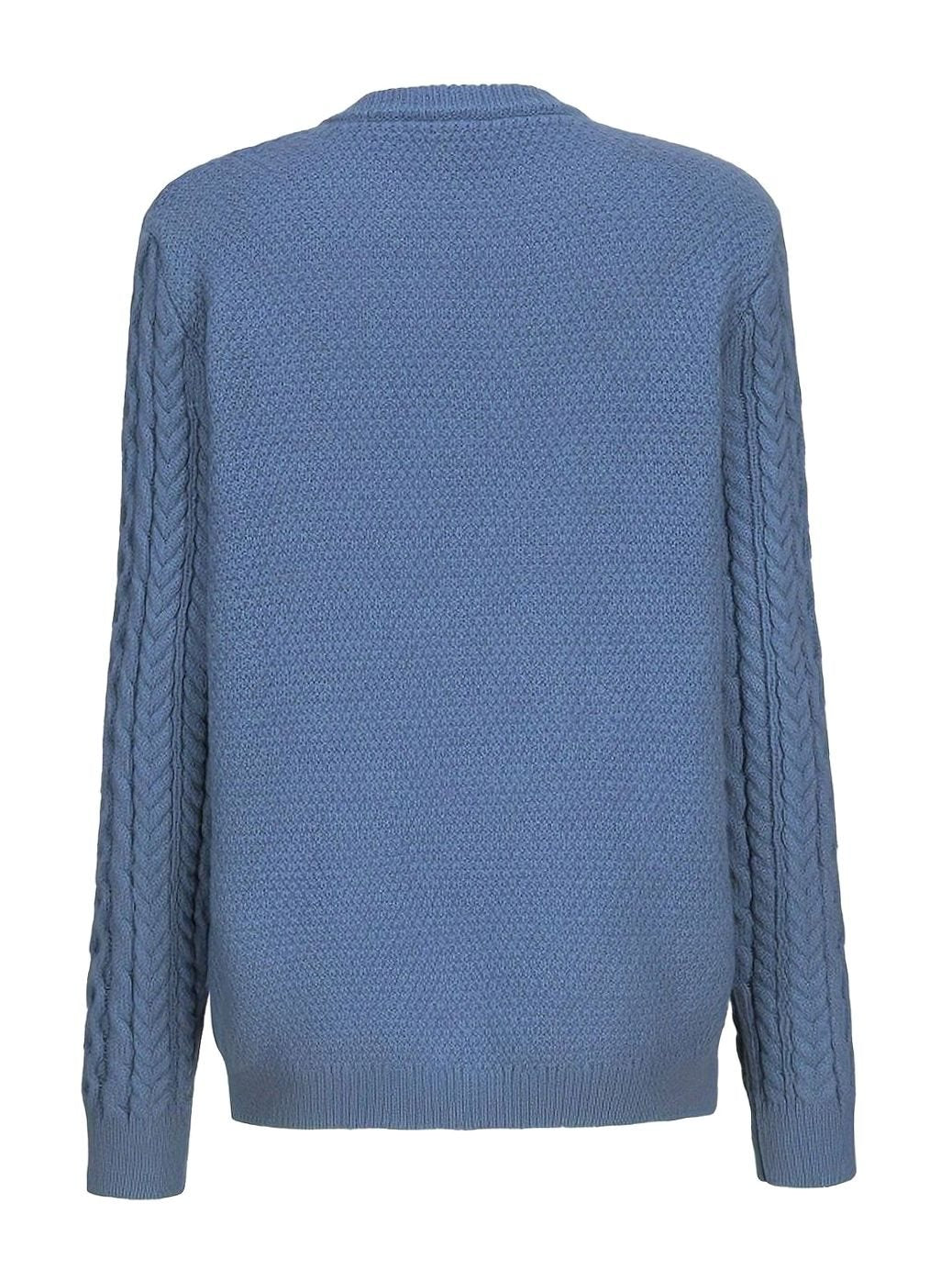 Kabelstrikket cardigan med knapper set skråt bagfra