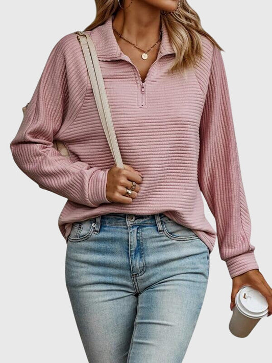 Aurelia sweater med halv lynlås set forfra