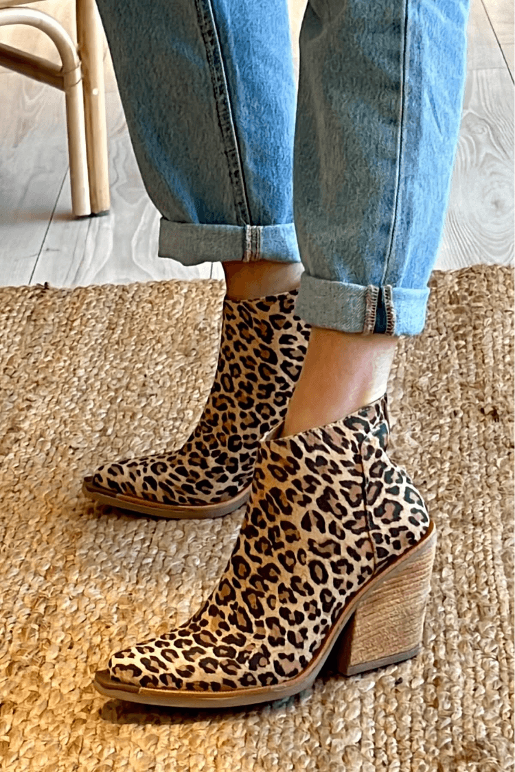 Rita | Ankelstøvler i Leopard med Spids Tå