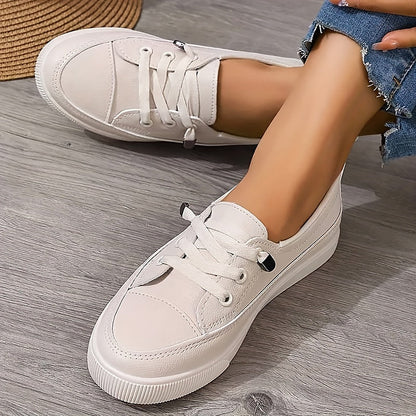 Karoline | Lave Sneakers med Snøre