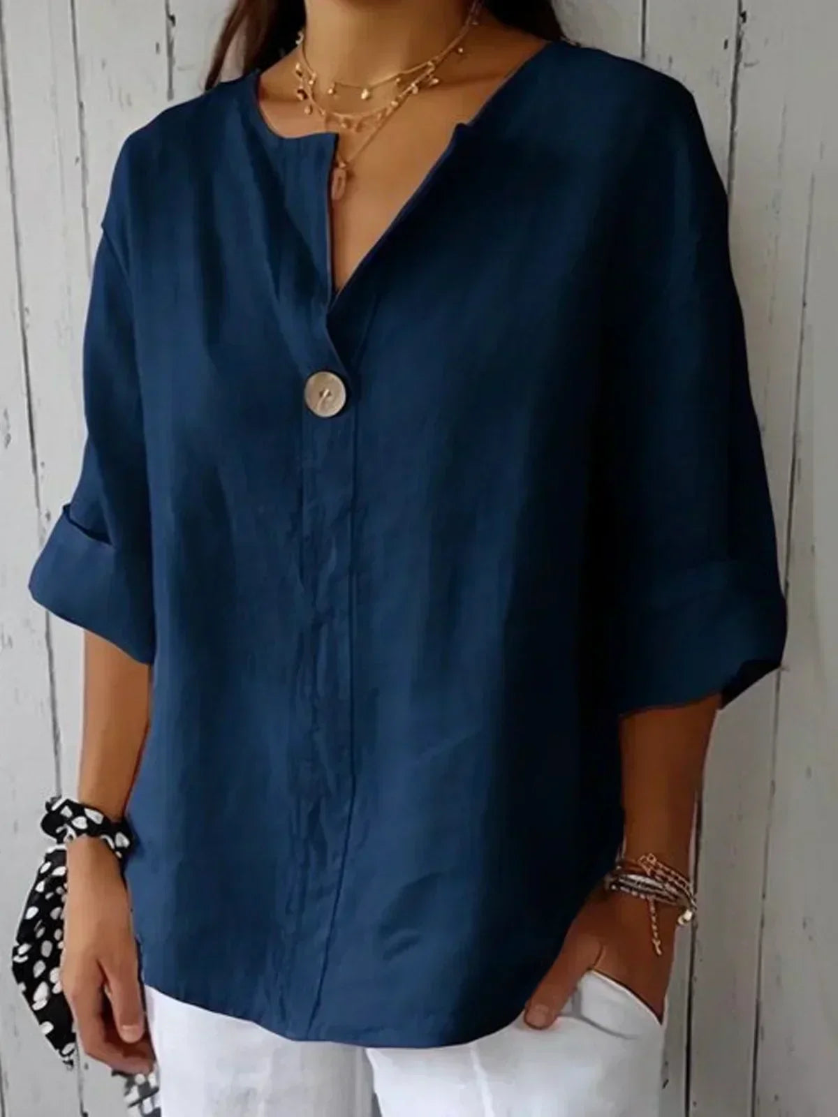 Solveig | V-Hals Bluse med 3/4 Ærmer
