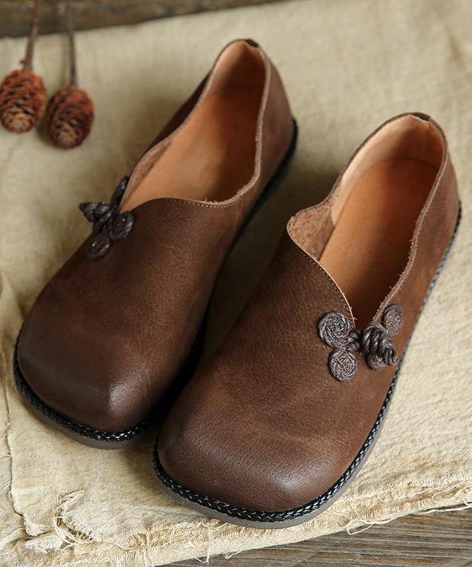 Loafers med knudedetalje set fra siden