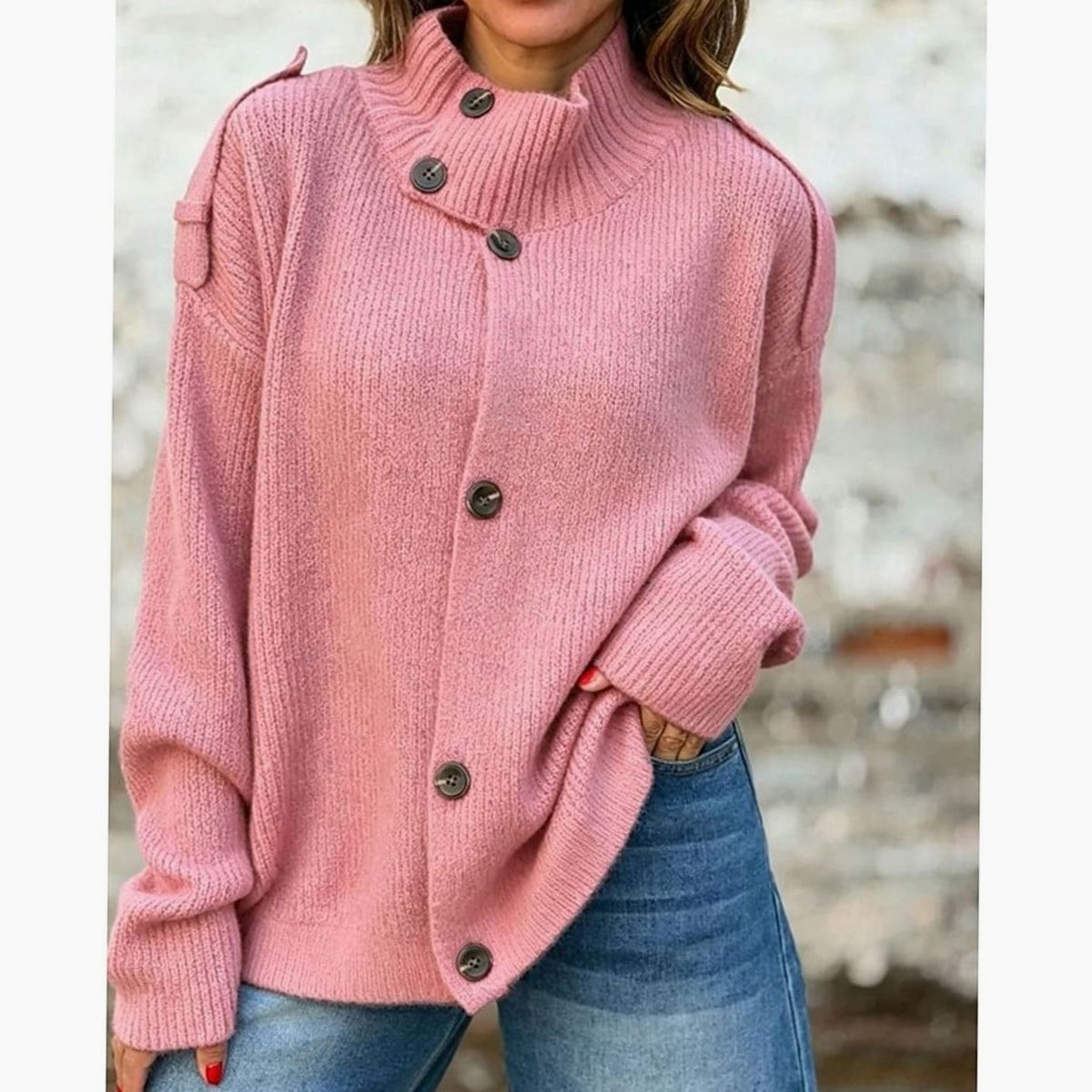 Juliane oversize cardigan med ståkrave set forfra
