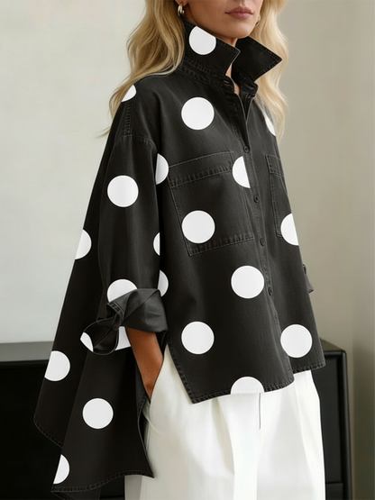 Liva | Prikket Bluse med Opstående Krave
