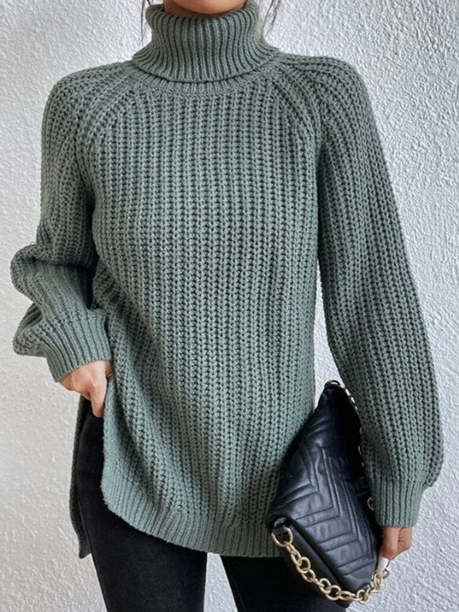 Oversize rullekravesweater i grovstrik detalje ved kanten