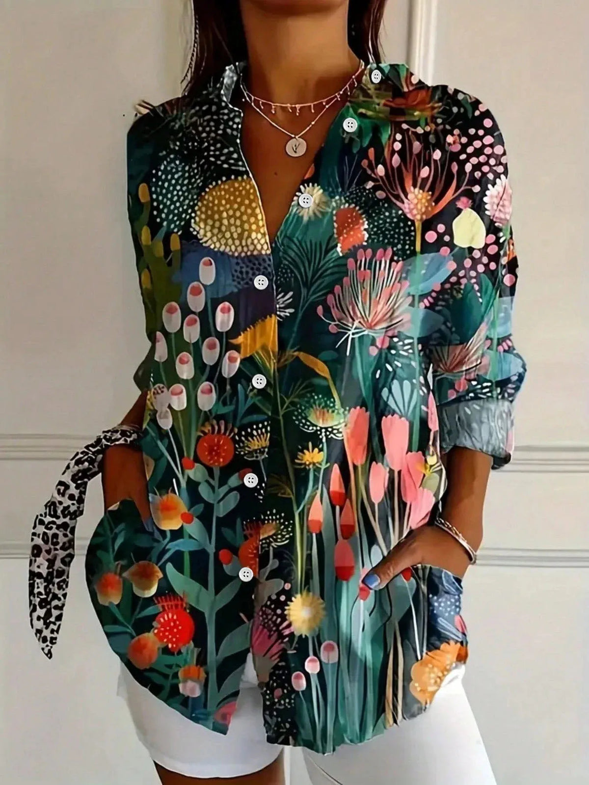 Ingelilja | Blomstret Knappet Bluse