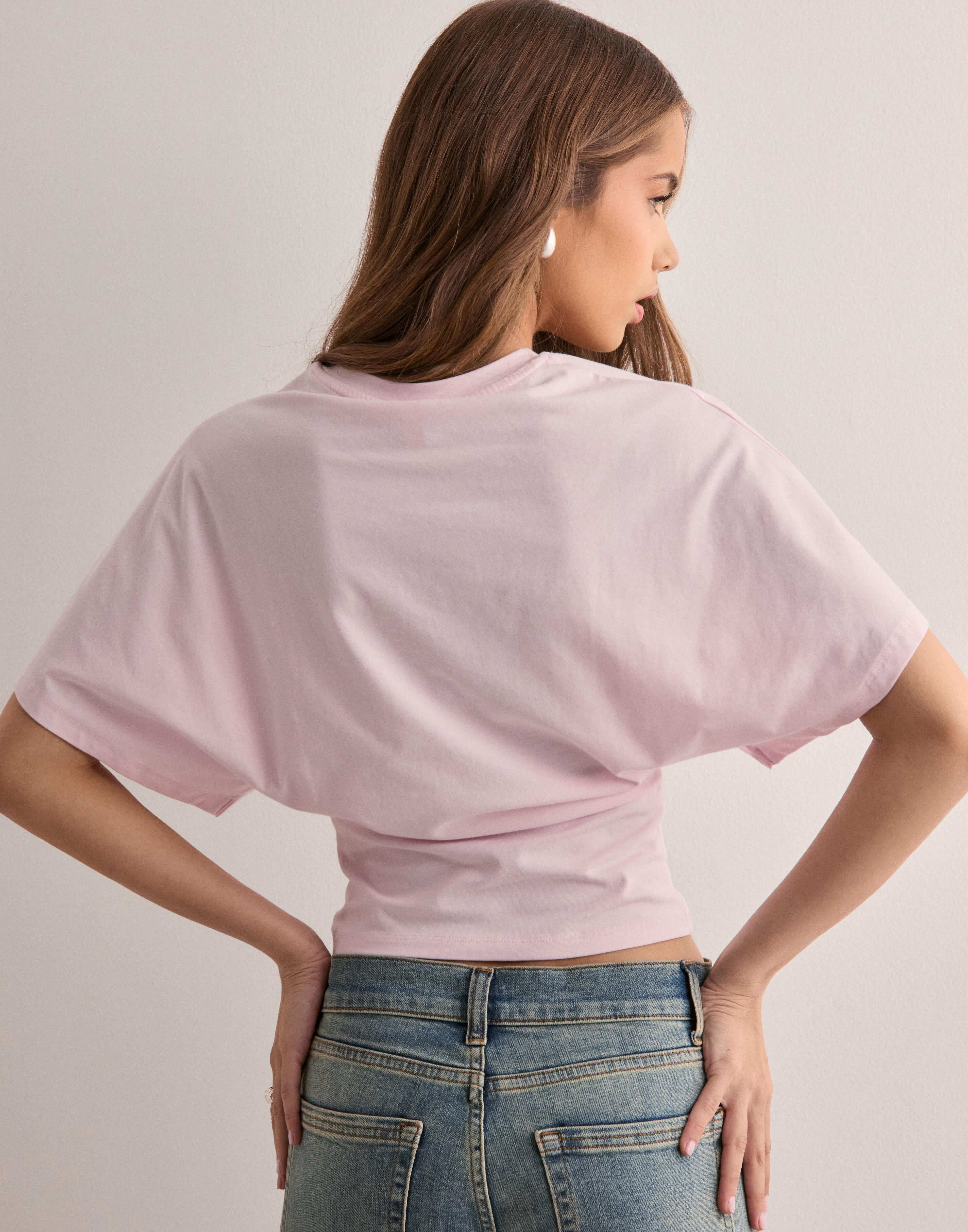 Clotilde | T-shirt med brede ærmer