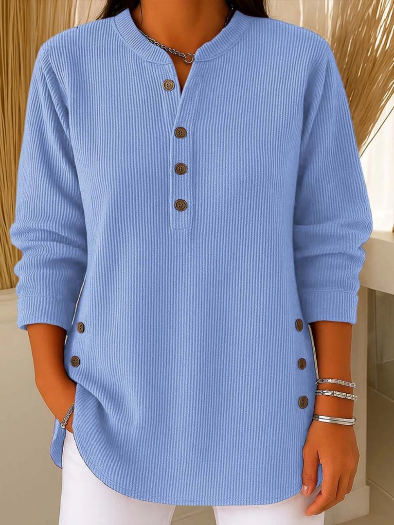 Solfrid | Ribstrik sweater med knapdetalje