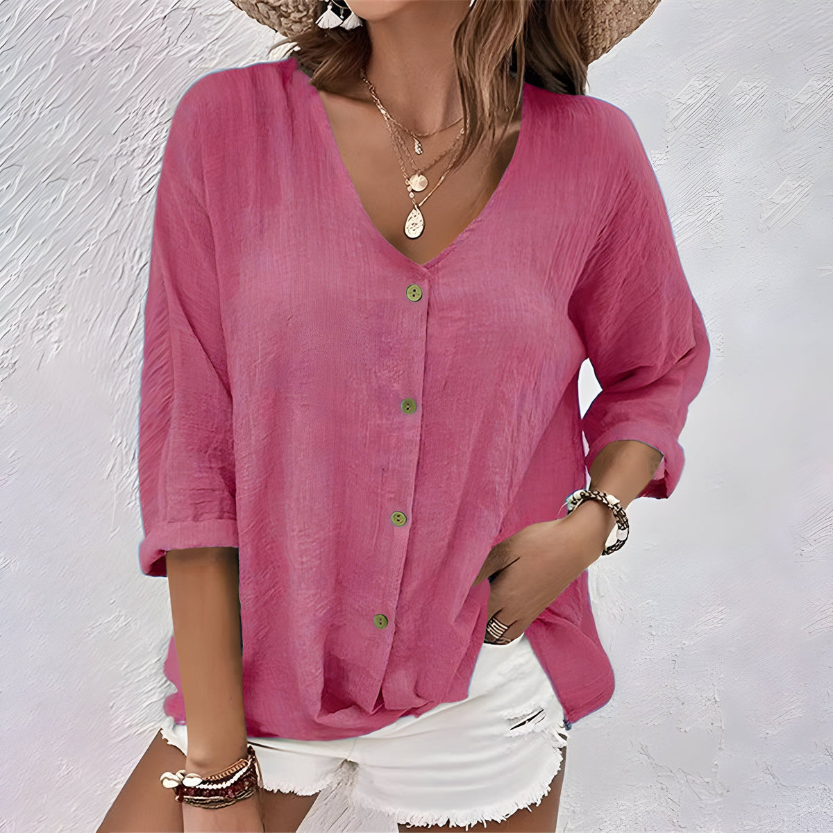 Nanna | V-Hals Bluse med Knapper