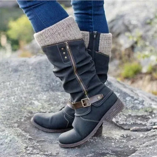 Ellinor knæhøje støvler med strikkant – set forfra