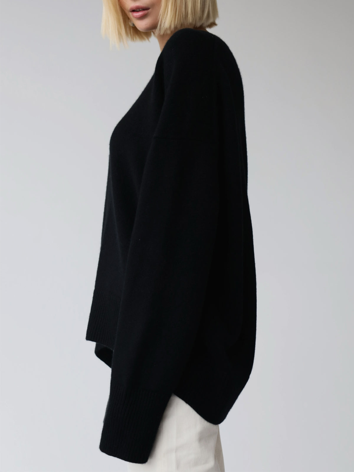 Ragnelv | Klassisk Sweater med Ribkant