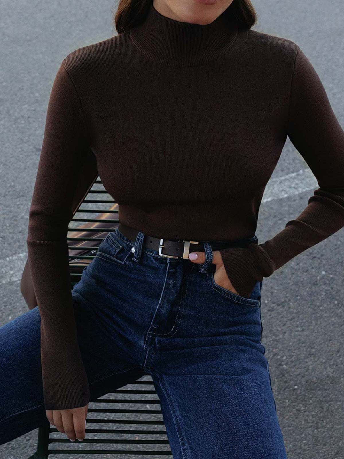 Ingebrid | Ribstrikket Sweater med Rullekrave