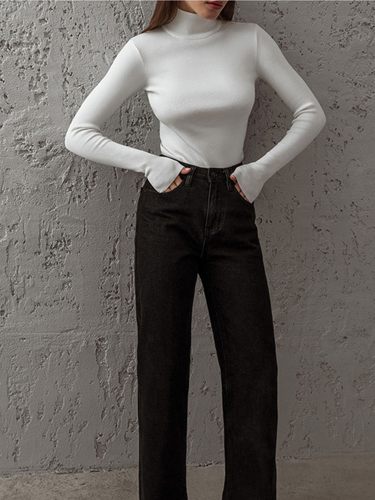 Ingebrid | Ribstrikket Sweater med Rullekrave