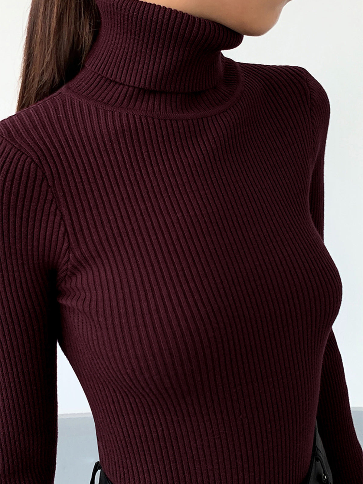 Dagbjørt | Ribstrik Sweater med Rullekrave
