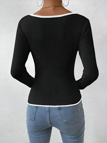 Ragnborg | Ribstrik Sweater med V-Hals og Kontrastkant