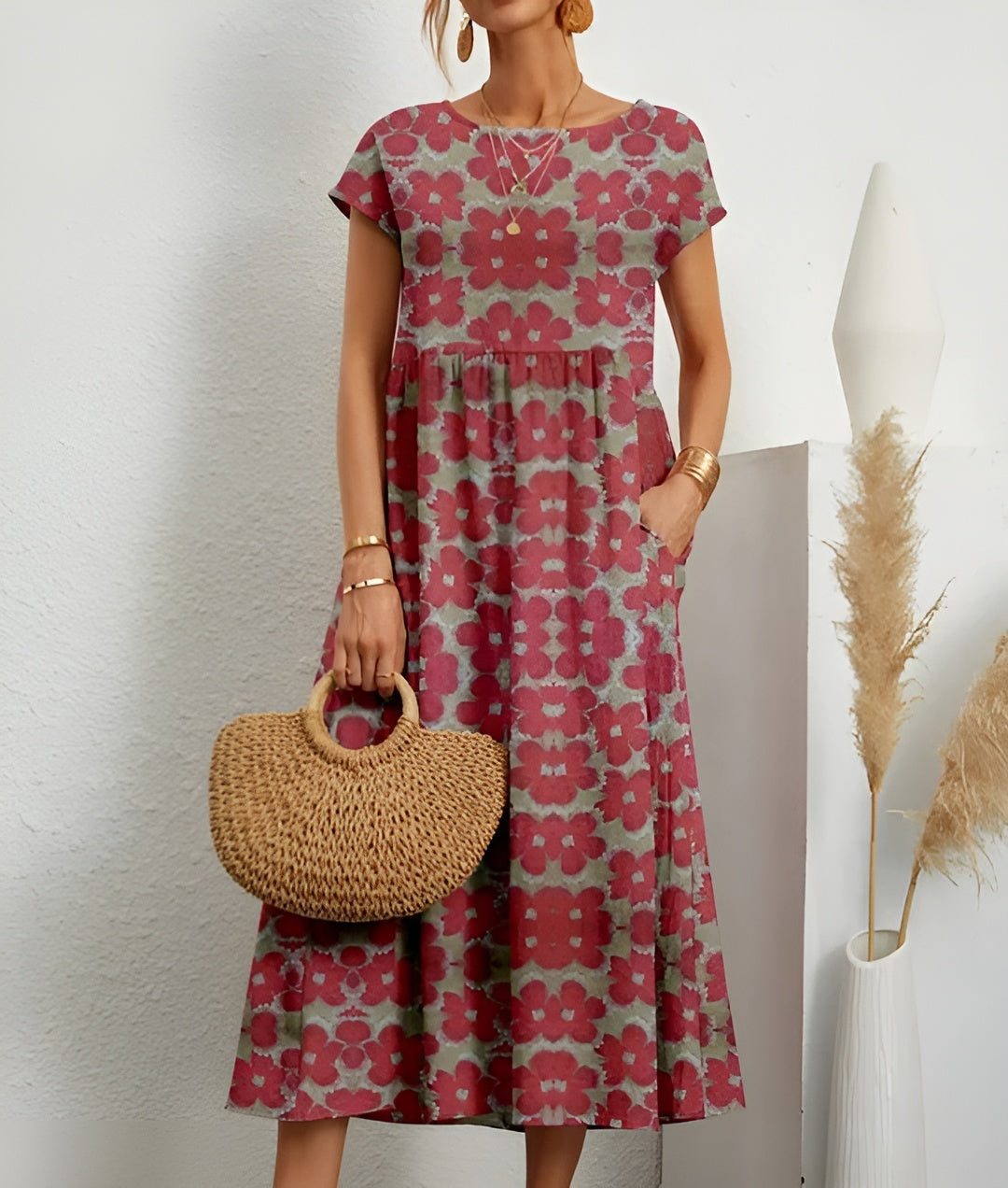 Sirje – Let sommerkjole med blomsterprint